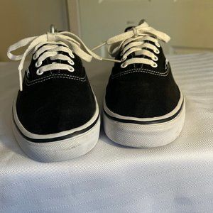 Vans Off the Wall Mens Size = 10.5,Women 12 Sneakers Black Low Top    Black